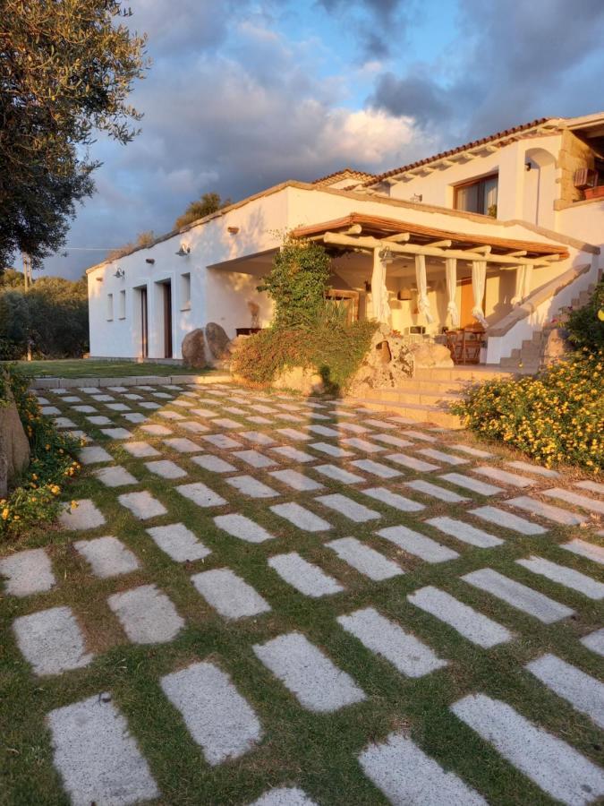 Li Petri Manni Bed & Breakfast Olbia Ngoại thất bức ảnh