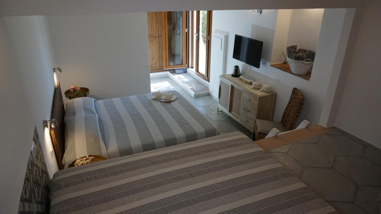 Li Petri Manni Bed & Breakfast Olbia Ngoại thất bức ảnh